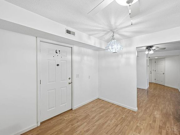 5th image of 833 Neeb Rd APT 2