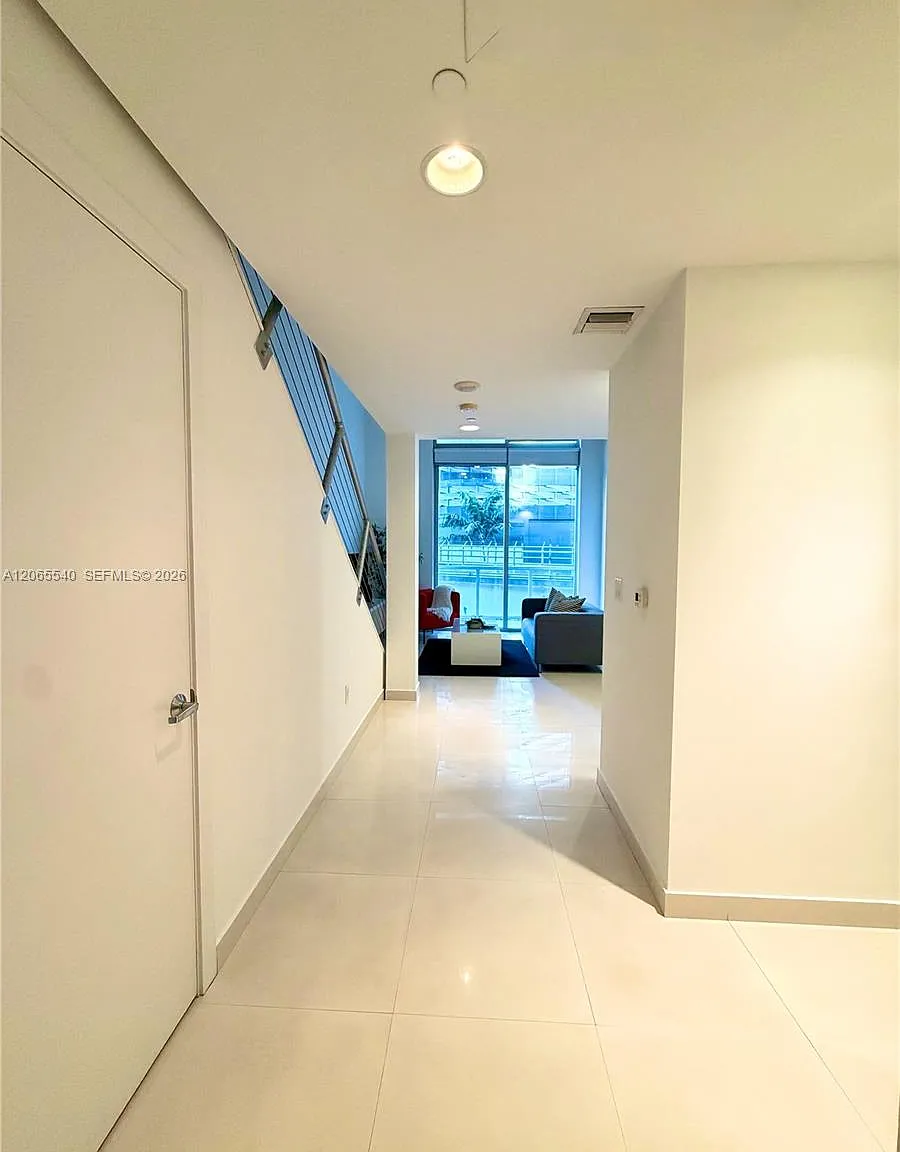 1060 Brickell Condo — Photo 1