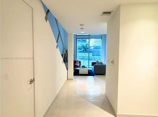 1050 Brickell Ave APT 206, Miami, FL 33131