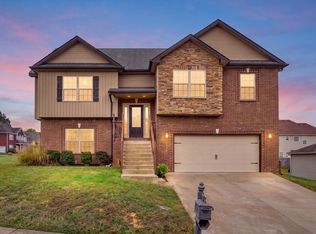 200 Autumn Terrace Ln, Clarksville, TN 37040