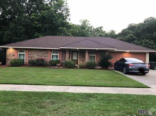 8767 Hickcock Dr, Baton Rouge, LA 70811