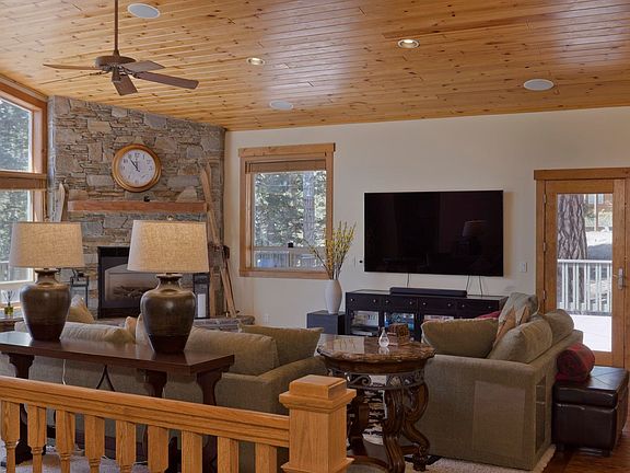 4th image of 325 Mammoth Knolls Dr