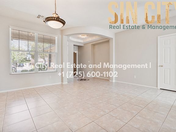 2nd image of 5708 Clarendon Ln