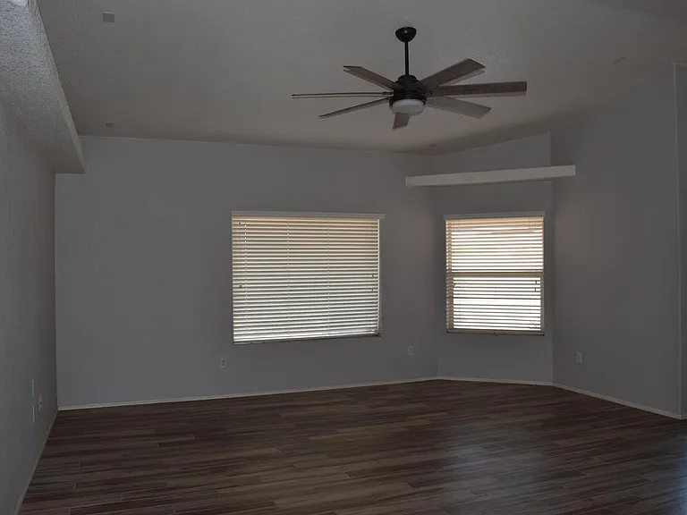 11632 E Alpha Way — Photo 5
