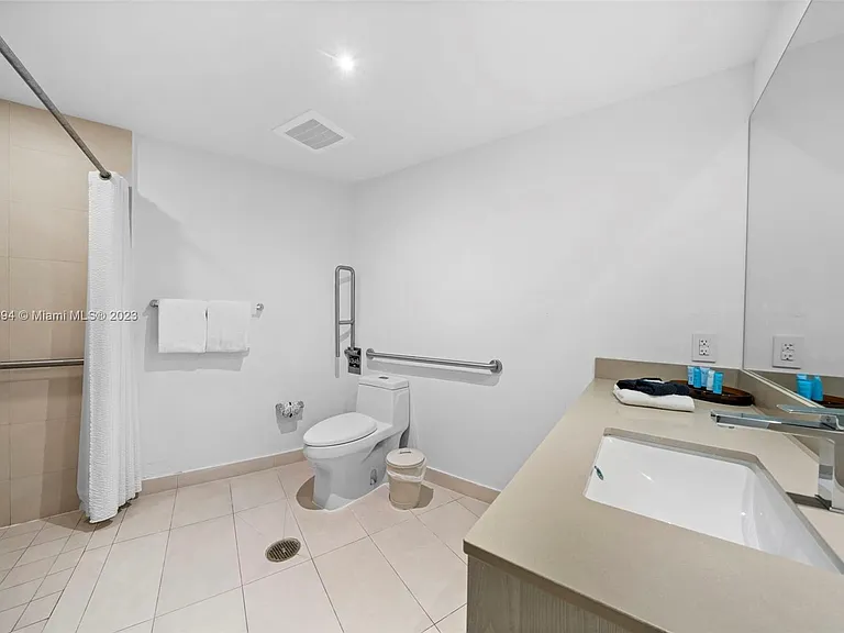 4111 S Ocean Dr #1406 — Photo 25