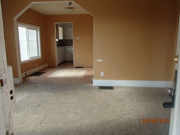 2nd image of 1317 E 10th St