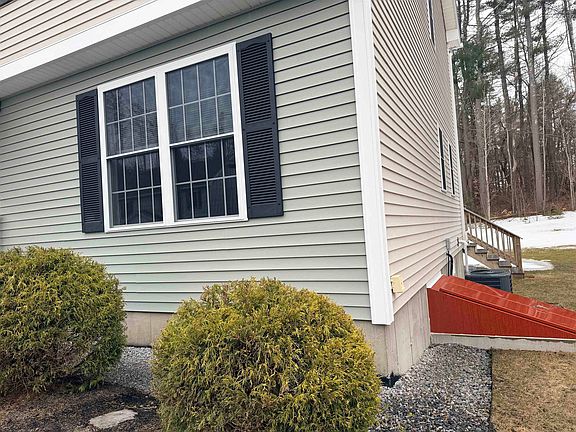 2nd image of 5B Red Oak Way