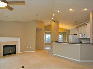 9265 S 51st St #503, Franklin, WI 53132