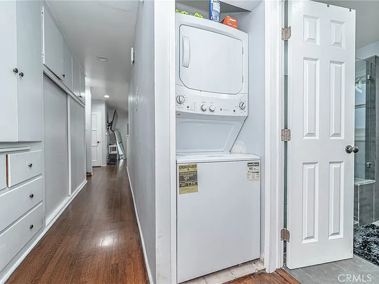 325 Cedar Ave #1 — Photo 20