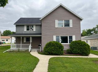 108 W 7th St, Kaukauna, WI 54130