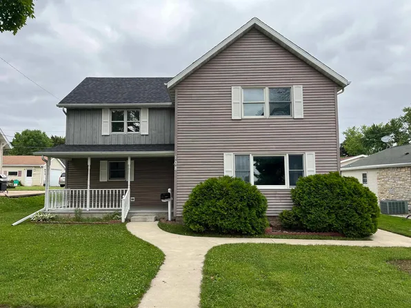108 W 7th St, Kaukauna, WI 54130