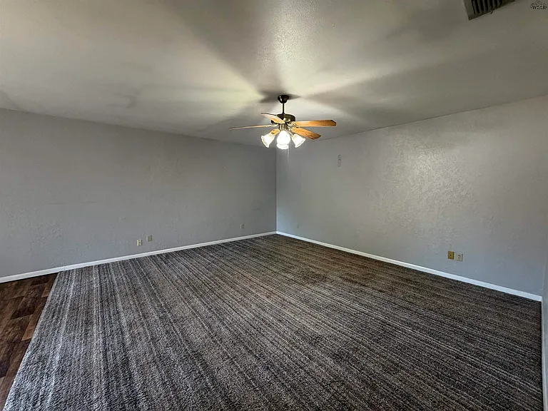 4719 Cape Cod Dr — Photo 7