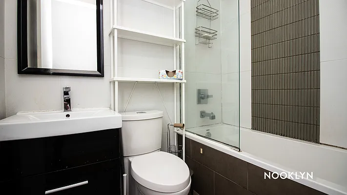 Rented by Nooklyn NYC LLC | media 38