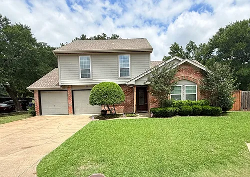 21 Brewster Ct Photo 1