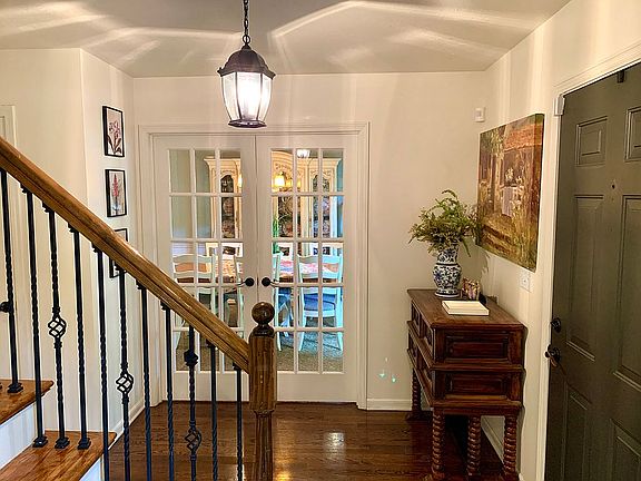 2nd image of 9609 W 125th St