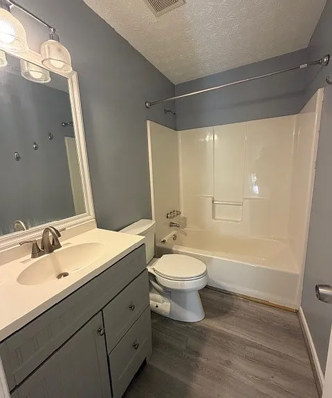 190 Oakwood Cir — Photo 7