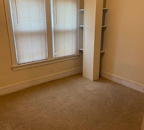 5th image of 309 13th Ave W