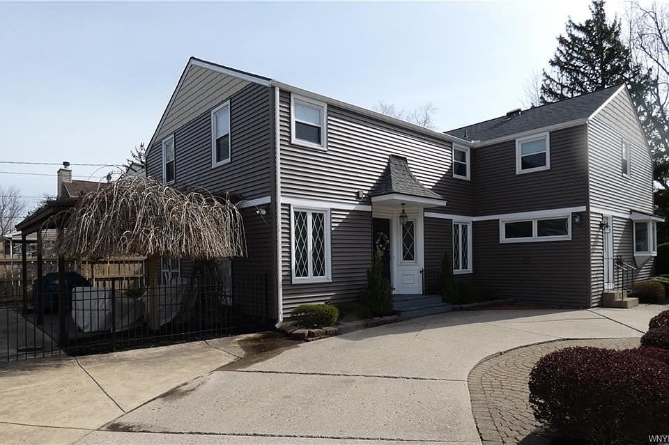 1st image of 201 Roycroft Blvd