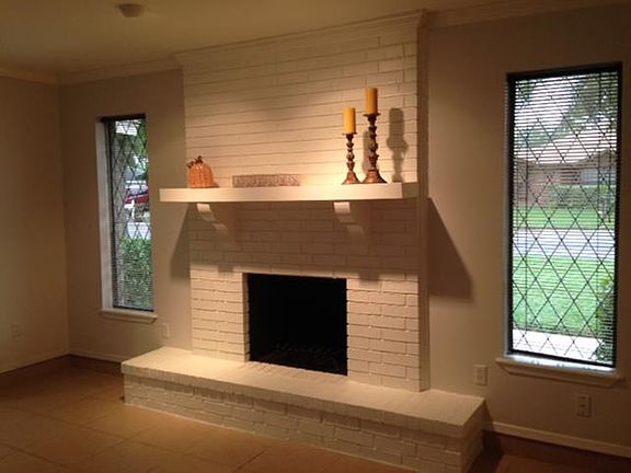 2nd image of 2810 Lotus St