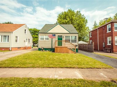 42 Cantwell Dr, Buffalo, NY, 14220