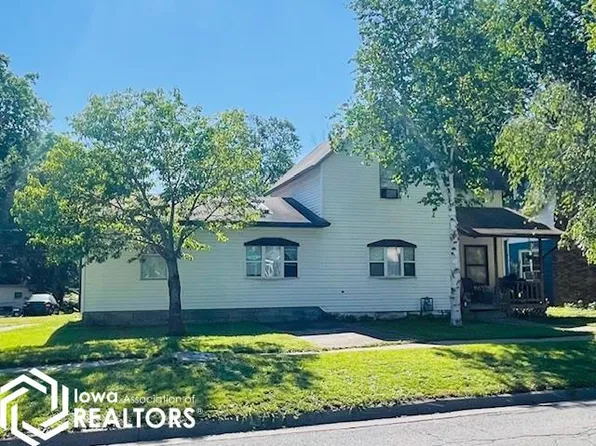 416 N D St, Oskaloosa, IA 52577
