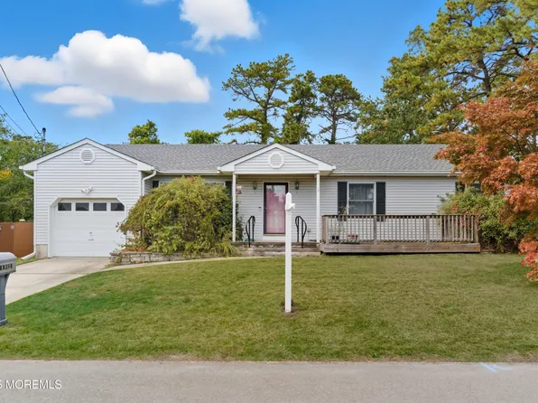 1312 Spar Avenue, Beachwood, NJ 08722