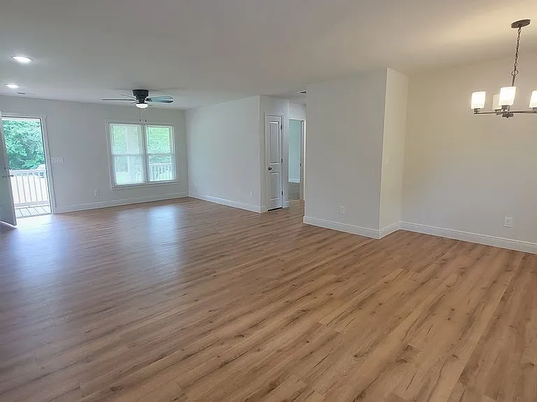 1275 Lake Dow Rd — Photo 5