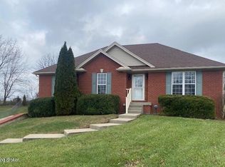 1006 Whispering Oak Loop, Bardstown, KY 40004