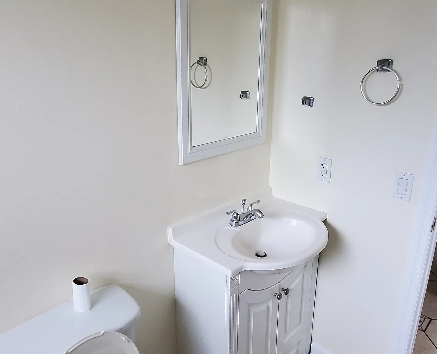 4906 21st Street West - 4906-... — Photo 3
