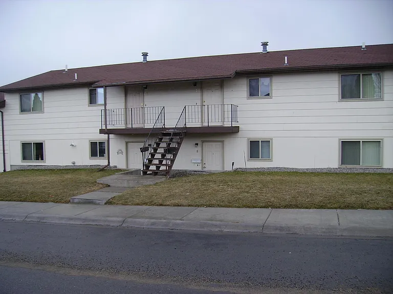 1422 Lynn Ave — Photo 1