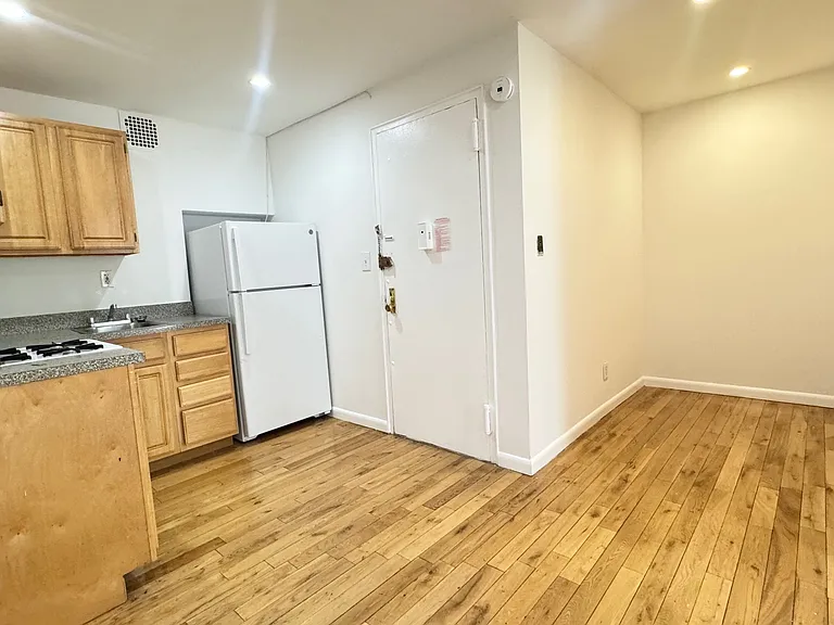157 E 3rd St #2B — Photo 11