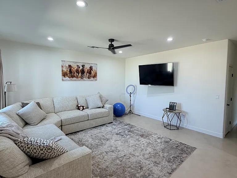1863 Valentino Ct #1 — Photo 4