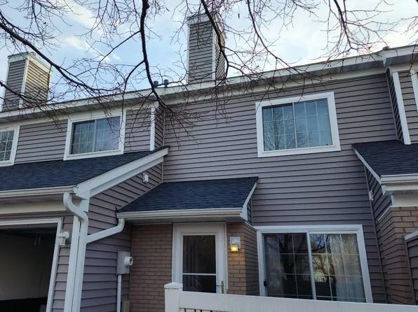 8358 Copperfield Way, Inver Grove Heights, MN 55076