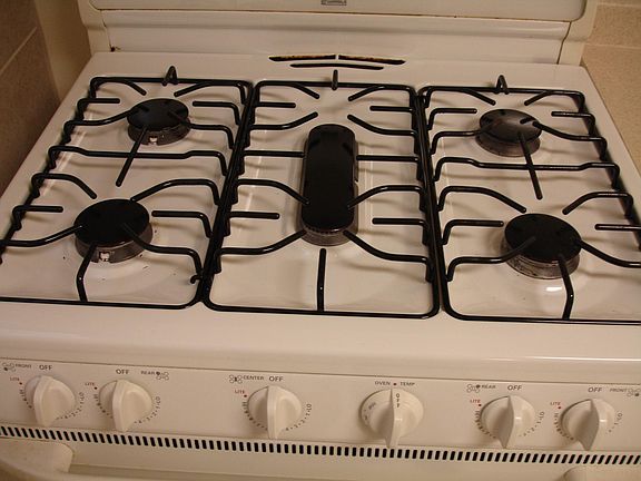 3rd image of 124 Delphine Street # Fl 1ST