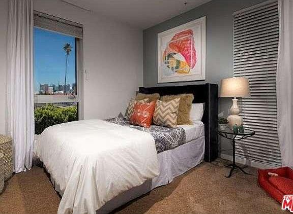 4th image of 685 S New Hampshire Ave APT 408