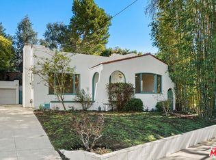 352 Sycamore Rd, Santa Monica, CA 90402
