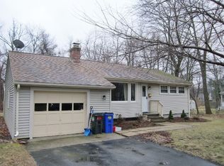 19 Marlen Rd, Holden, MA 01520