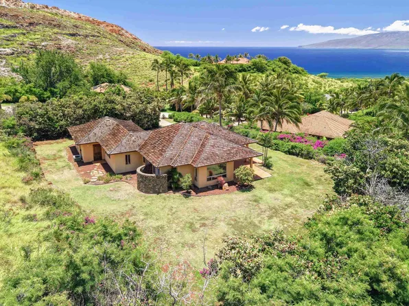 44 Lau Niu Way, Lahaina, HI 96761