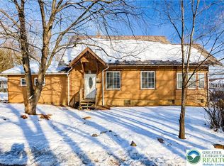 751 W Pennsylvania Ave, Pen Argyl, PA 18072