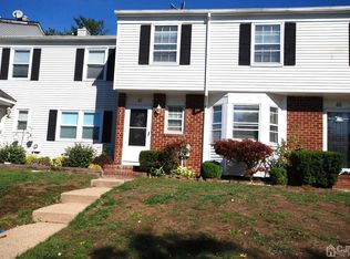 47 Astor Ct, Sayreville, NJ 08872