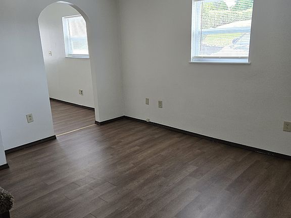 2nd image of 139 Church St