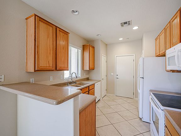 5th image of 15811 N 74th Dr