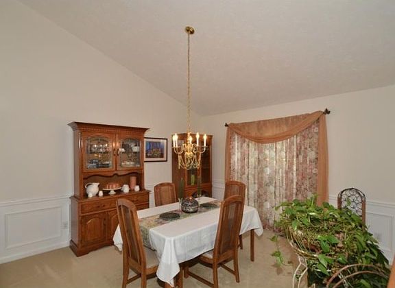 3rd image of 949 Colony Creek Dr
