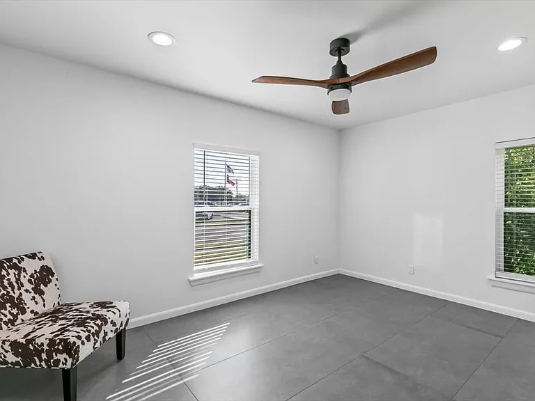 3528 Marquita Dr — Photo 15