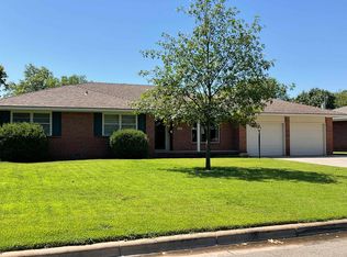 2225 W 18th St N, Wichita, KS 67203