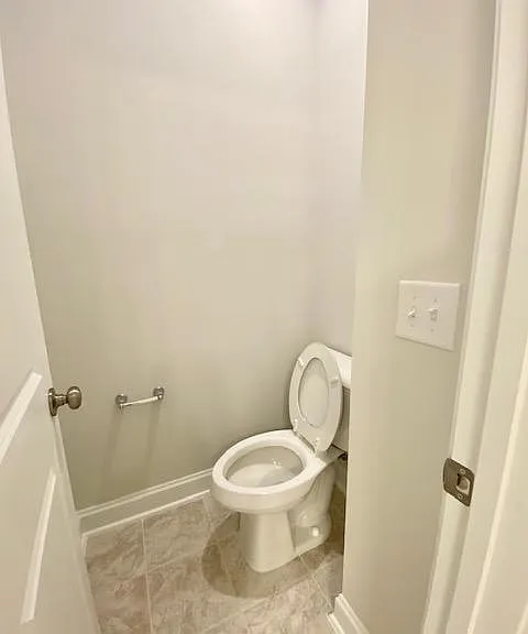 Master bedroom bathroom