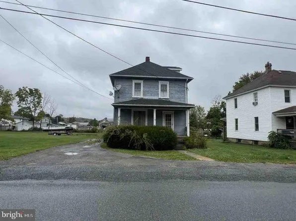 150 Arden St, Claysburg, PA 16625