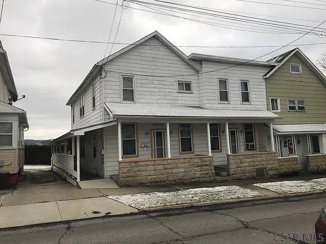 410 11th St photo 1