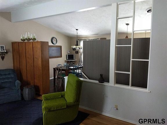 5th image of 9561 Corby St