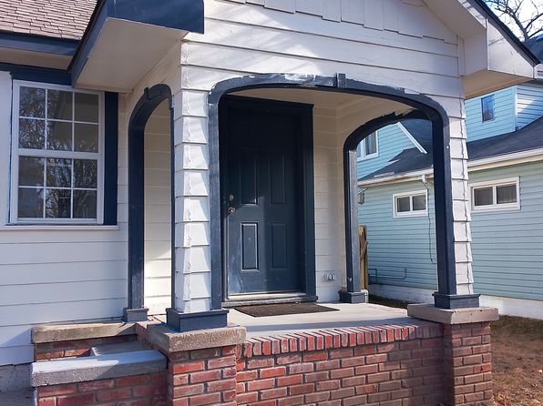 124 & 126 S Green St #2